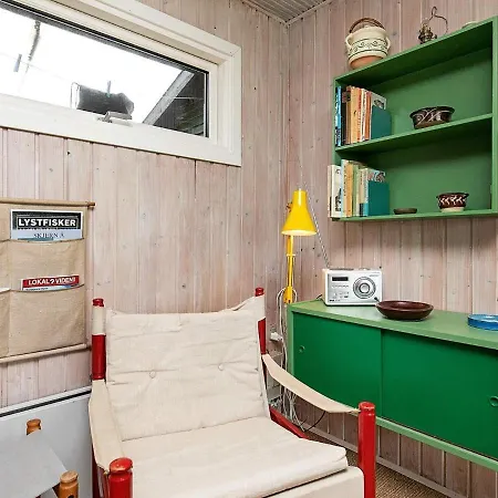 Σπίτι διακοπών Two-bedroom In Ringkobing 9 *